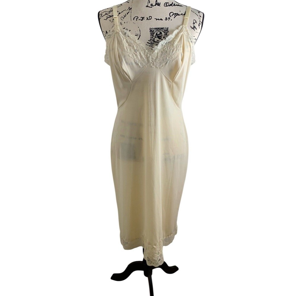 Vintage Shadowline Full Slip Size 36 Tall Silky Nylon & Lace Cream/Ivory READ